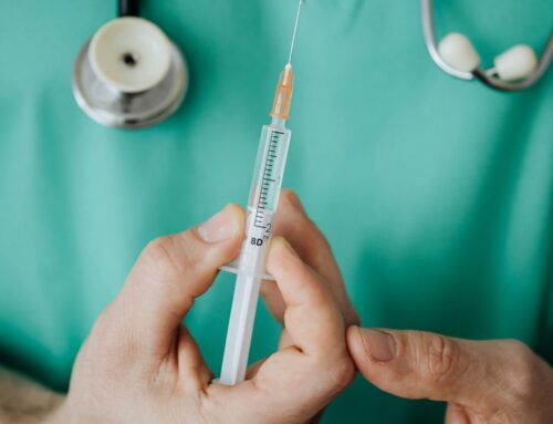 Beneficio de la Heparina no Fraccionada Previo Cateterismo en el Infarto con ST: Estudio HELP-PCI